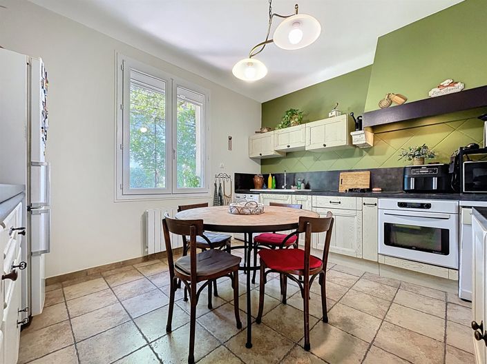 Image No.3-5 Bed House for sale
