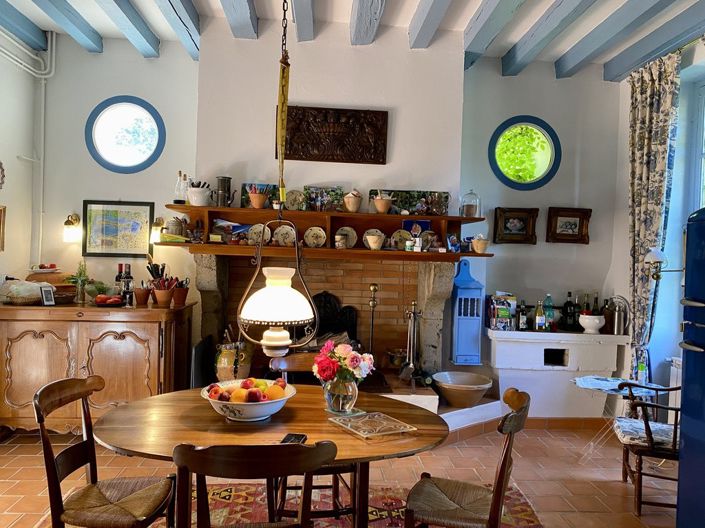 Image No.4-6 Bed House for sale