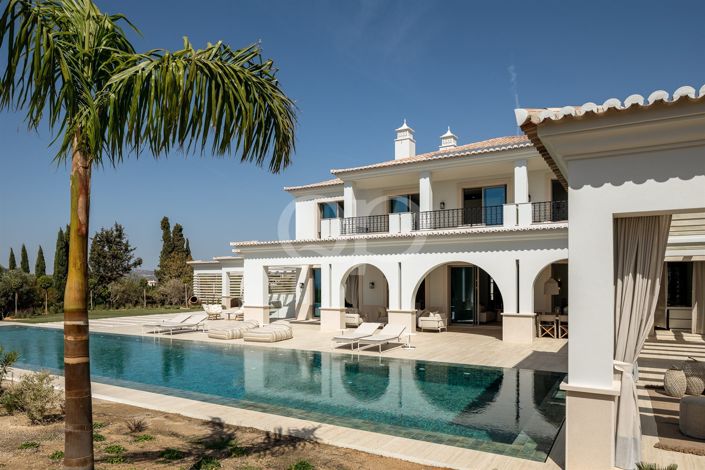 Image No.14-6 Bed House for sale