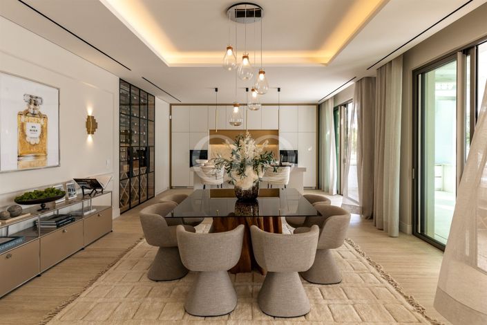 Image No.37-6 Bed House for sale