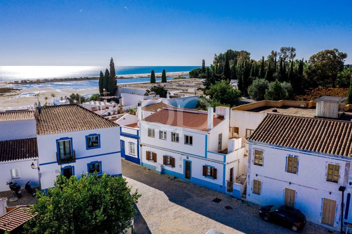 Image No.18-3 Bed House for sale