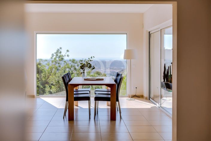 Image No.20-3 Bed House for sale