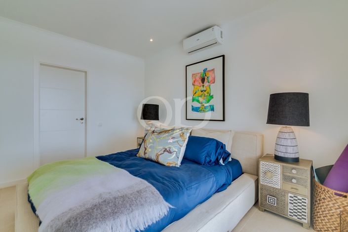 Image No.46-3 Bed House for sale