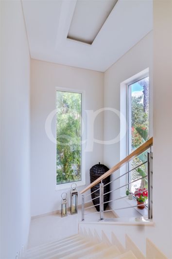 Image No.36-4 Bed House for sale