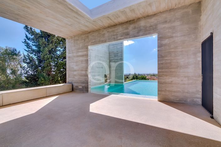 Image No.20-4 Bed House for sale