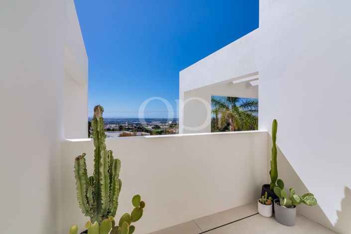 Image No.42-4 Bed House for sale
