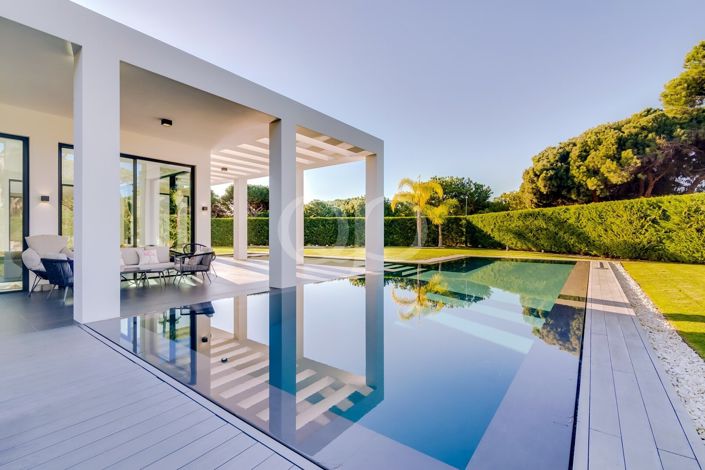 Image No.17-4 Bed House for sale
