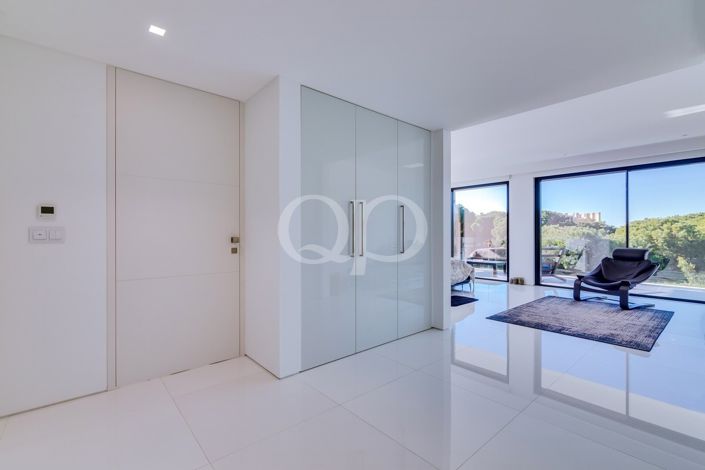 Image No.36-4 Bed House for sale