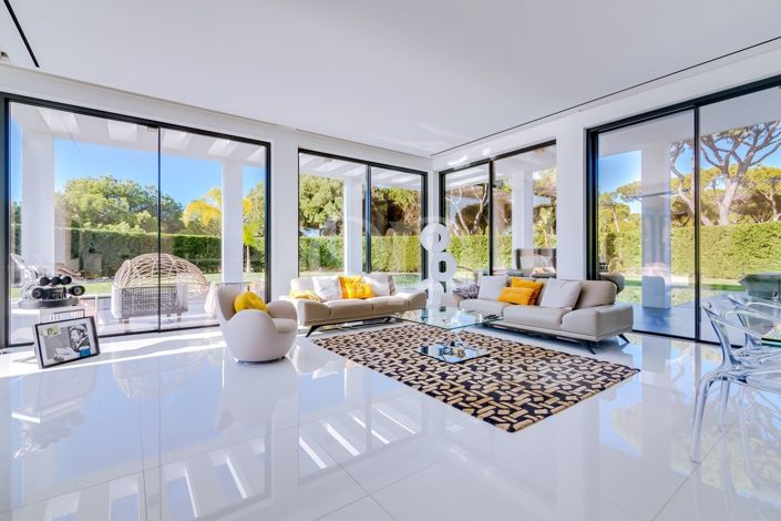 Image No.38-4 Bed House for sale