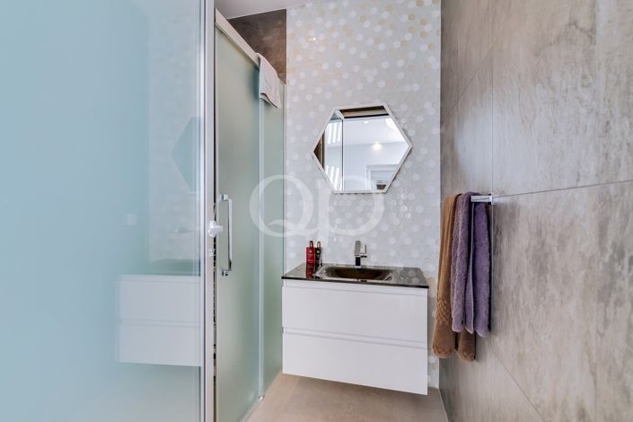 Image No.35-3 Bed House for sale