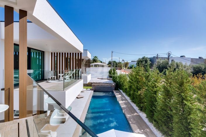 Image No.41-4 Bed House for sale