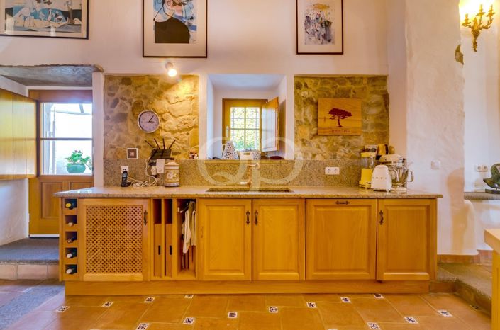 Image No.21-3 Bed House for sale