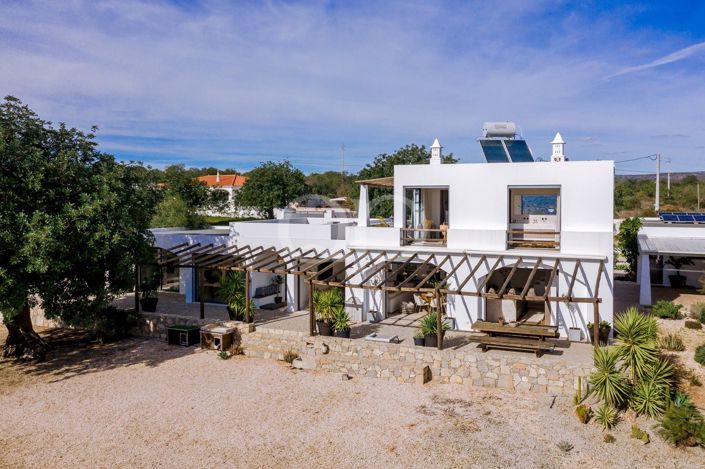 Image No.17-3 Bed House for sale