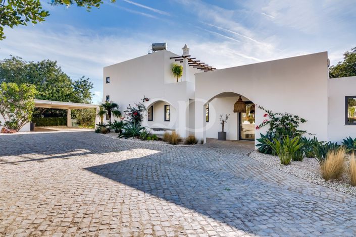Image No.20-3 Bed House for sale