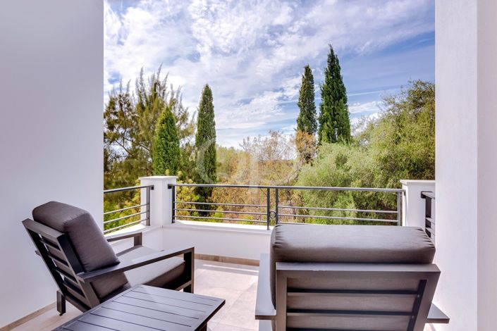 Image No.49-4 Bed House for sale