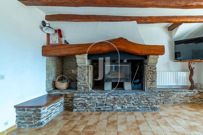 Image No.5-4 Bed House for sale