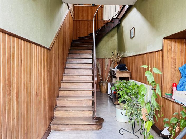 Image No.15-3 Bed House for sale