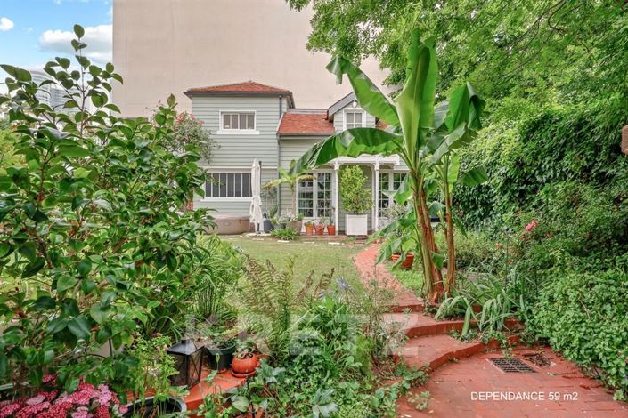 Image No.18-6 Bed House for sale