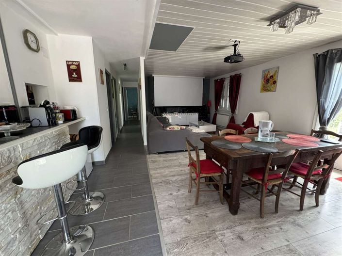 Image No.16-2 Bed House for sale