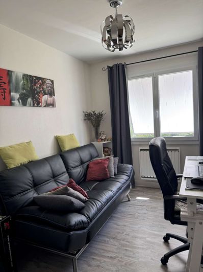 Image No.21-2 Bed House for sale