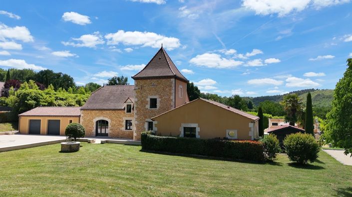 Image No.18-4 Bed House for sale