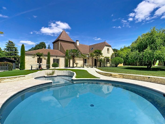 Image No.22-4 Bed House for sale