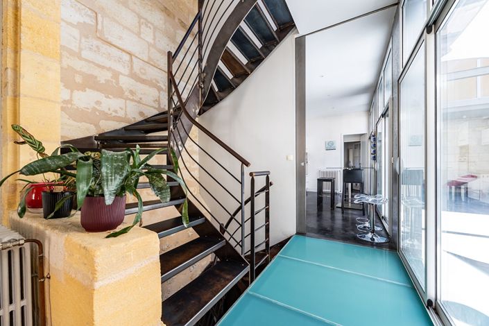 Image No.6-4 Bed House for sale