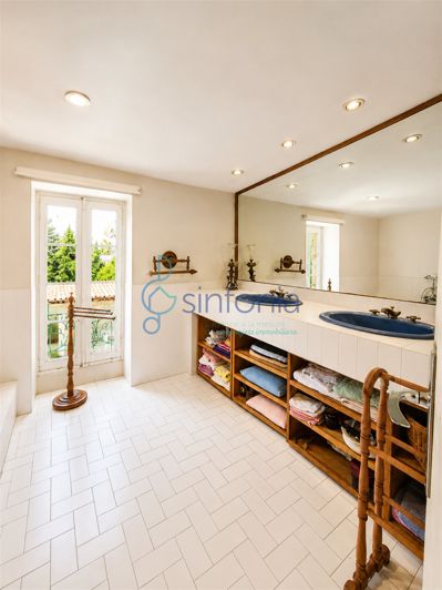 Image No.21-5 Bed House for sale