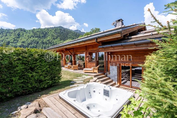 Image No.3-5 Bed House for sale