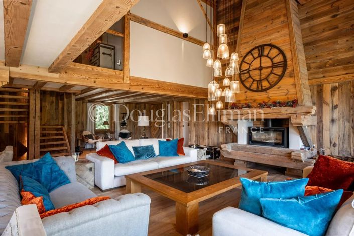 Image No.6-5 Bed House for sale