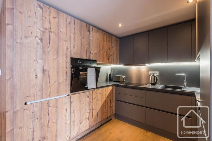 Image No.8-3 Bed Apartment for sale