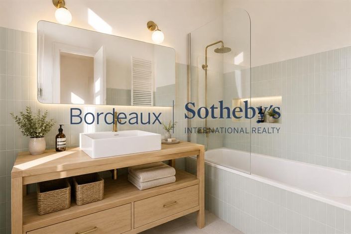 Image No.15-6 Bed House for sale