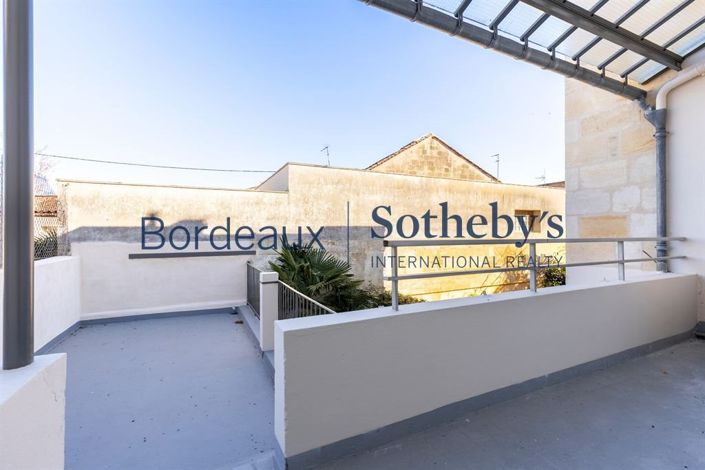 Image No.17-6 Bed House for sale
