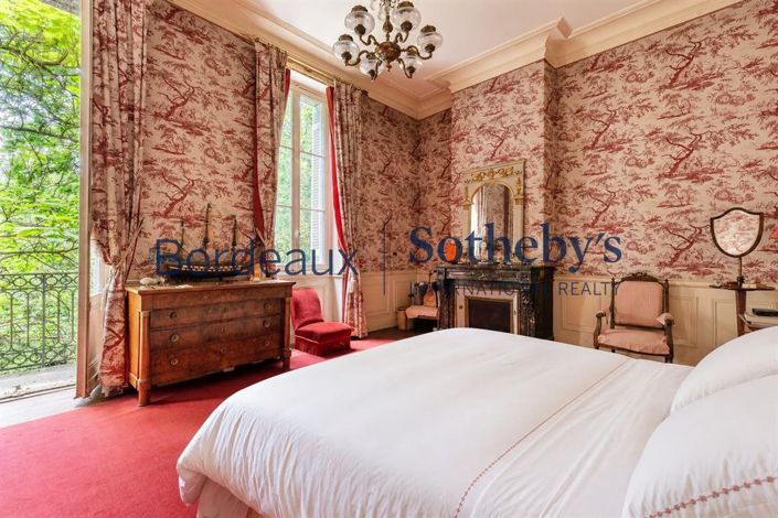 Image No.17-6 Bed House for sale