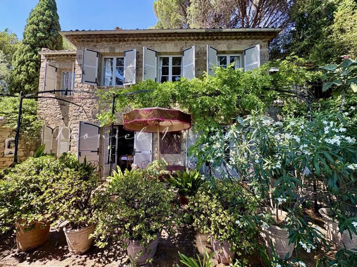 Image No.2-Maison de 4 chambres à vendre à Grimaud