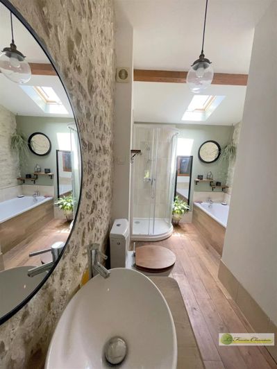 Image No.36-4 Bed House for sale