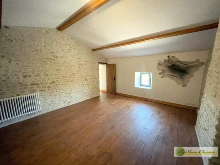 Image No.37-4 Bed House for sale