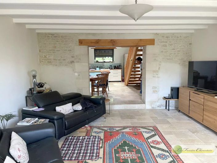 Image No.41-4 Bed House for sale