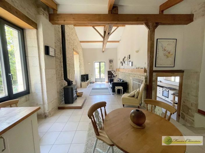 Image No.42-4 Bed House for sale