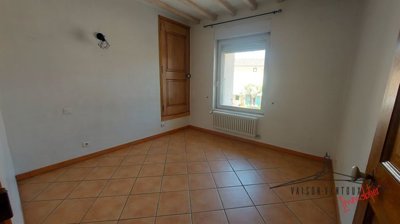 augjbtd25va5x7ur8