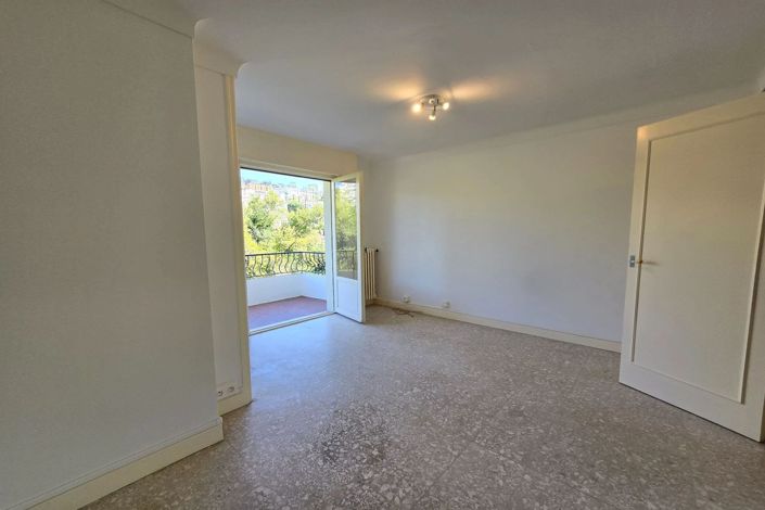 Image No.7-Apartment for sale
