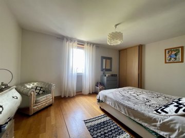 akurgru2xuljy8zq12