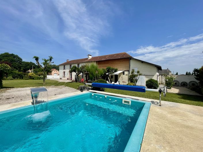 Image No.21-4 Bed House for sale