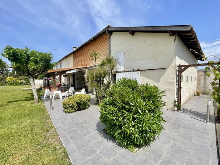 Image No.25-4 Bed House for sale