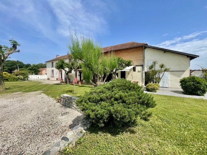 Image No.26-4 Bed House for sale