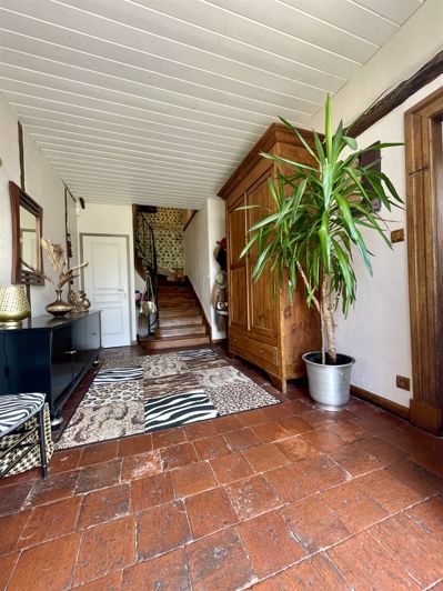 Image No.34-4 Bed House for sale