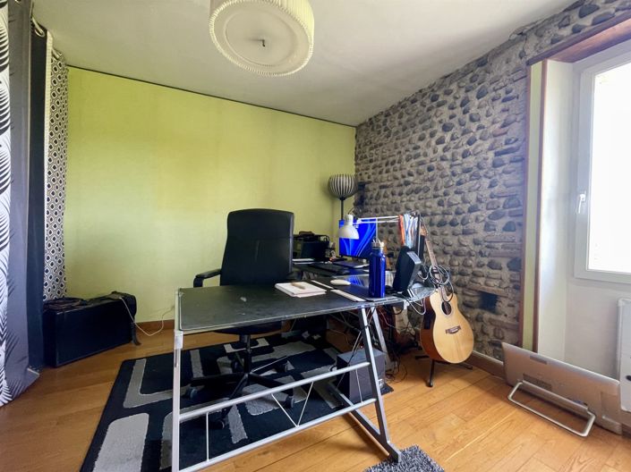 Image No.42-4 Bed House for sale