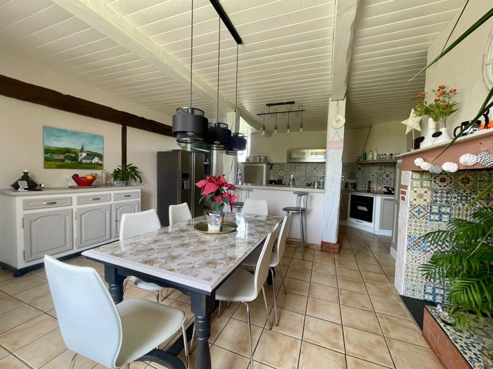 Image No.5-4 Bed House for sale