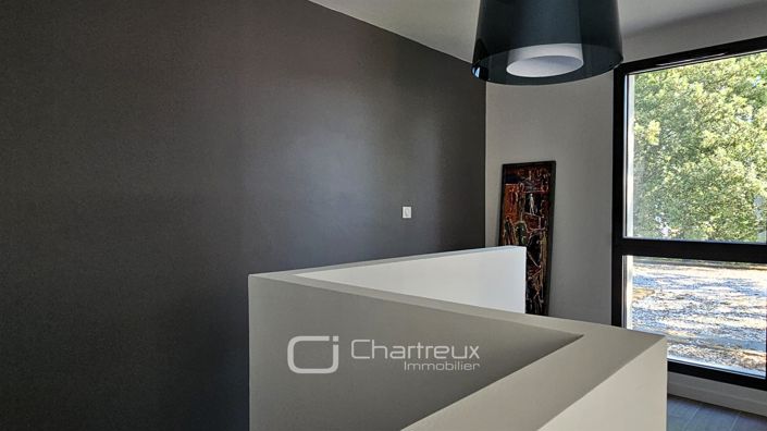 Image No.19-3 Bed House for sale