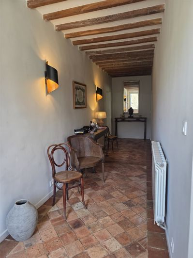 Image No.2-11 Bed House for sale
